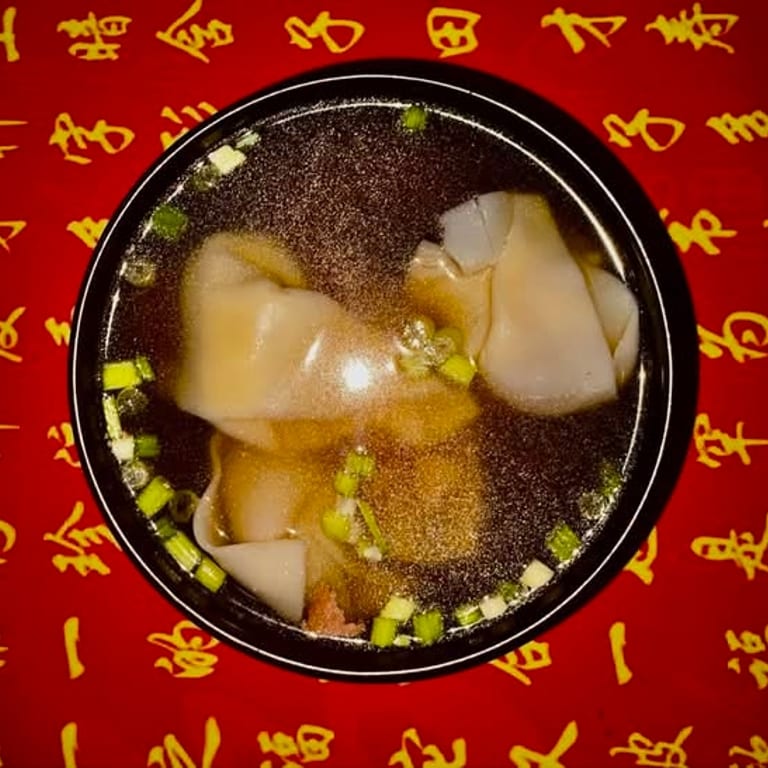 Wonton Soup Delight